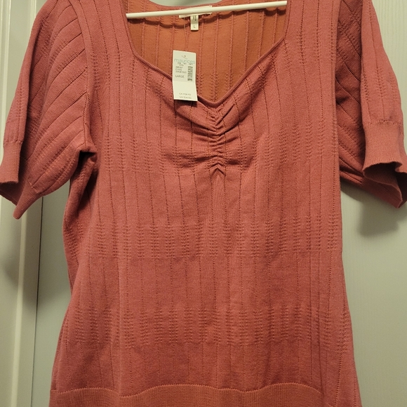 Mauriced Large Blouse - Picture 2 of 3